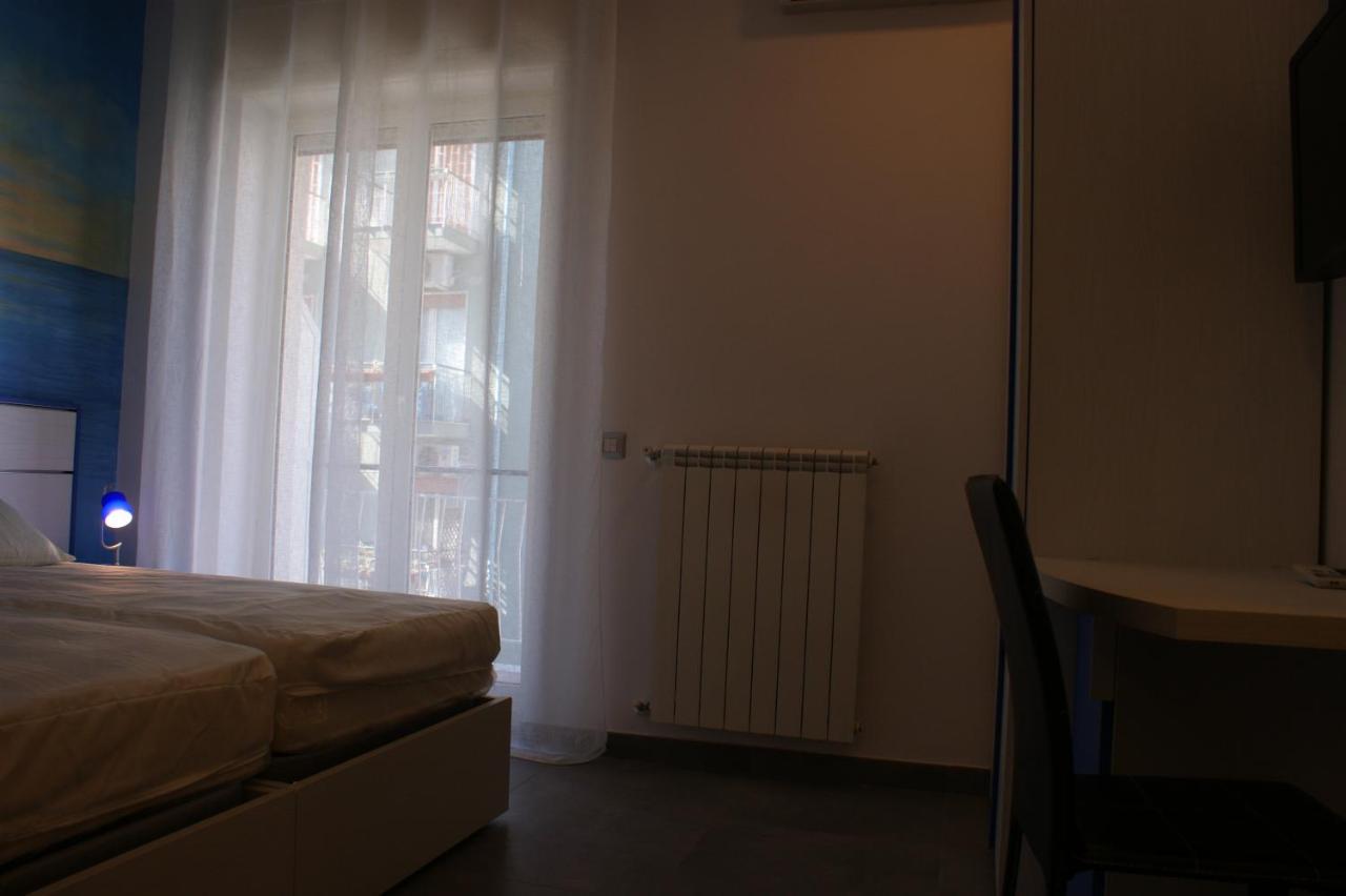 B&B Isole - Rione Alto 那不勒斯 外观 照片