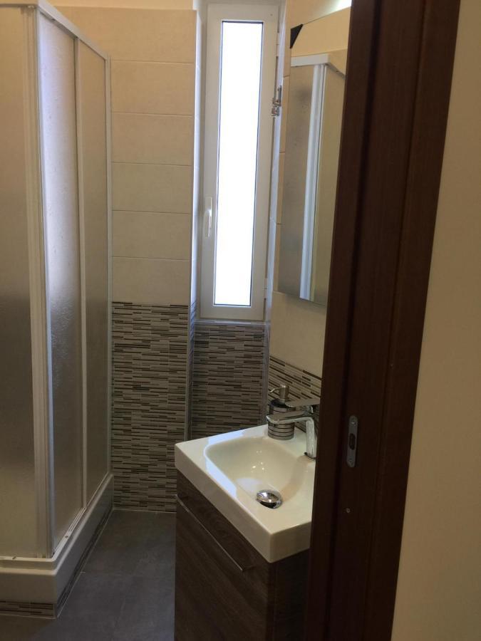 B&B Isole - Rione Alto 那不勒斯 外观 照片